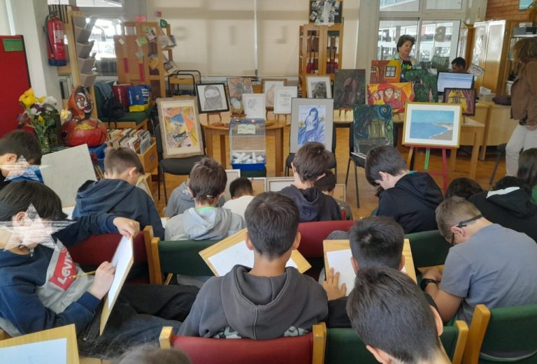 Libertar poesia na biblioteca escolar